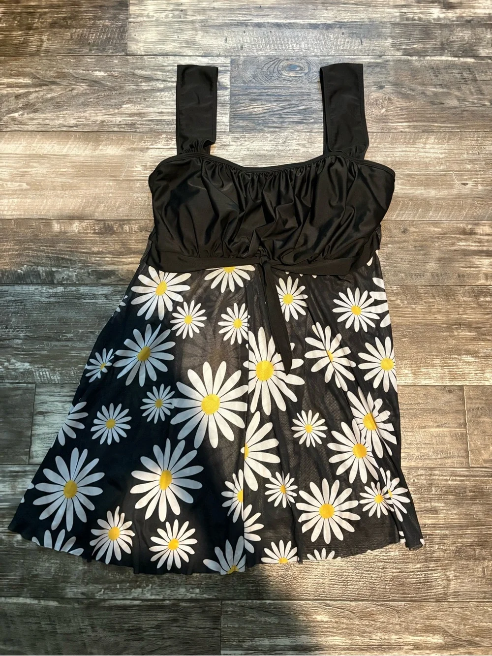 NWOT Black Daisy Swim Dress Women’s Size 3XL